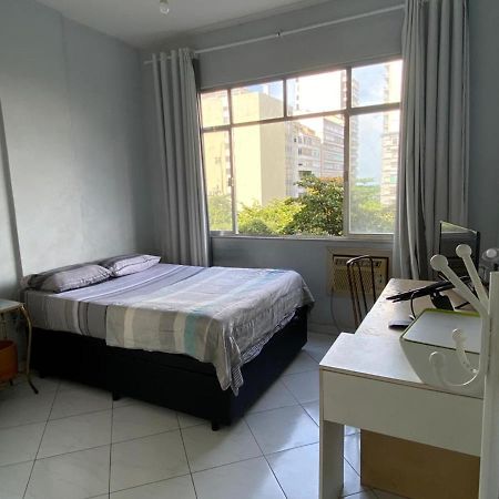 Apartamento Em Copacabana A Um Quarteirao Da Praia! Lejlighed Rio de Janeiro Eksteriør billede